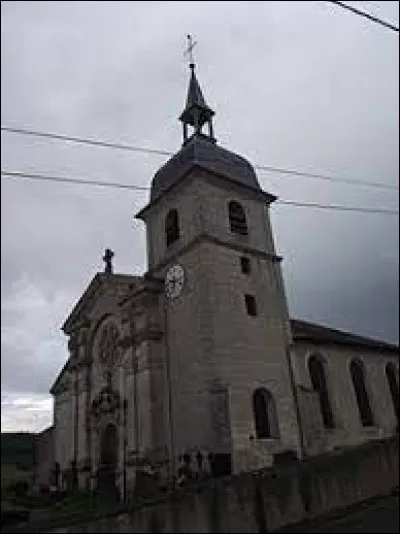 Nous somme à Gibeaumeix, devant l'église Saint-Jean-Baptiste. Village du Grand-Est, dans le Toulois, il se situe dans le département ...