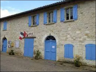Village occitan, sur le Causse de Caylus, Lavaurette se situe dans le département ...