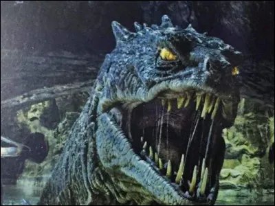 Comment se nomme la race du serpent que Harry a tué dans ''Harry Potter et la Chambre des secrets'' ?