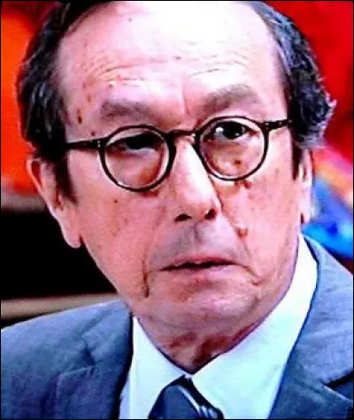 Quel est cet acteur facilement identifiable à son grain de beauté ?