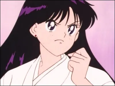 De qui Raya est-elle amoureuse ?