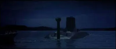 "À la poursuite d'octobre rouge" est un long-métrage joué par Harrison Ford.