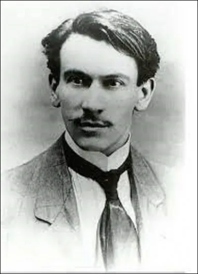 Le prix annuel est décerné au début du mois de novembre par l'Académie Goncourt, après trois présélections successives, en septembre et en octobre, parmi les romans publiés dans l'année en cours. 
En 1910, quel recueil de nouvelles de Louis Pergaud (1882-1915) est récompensé ?