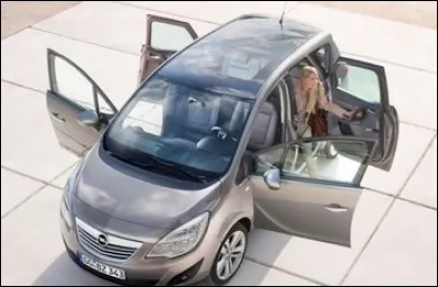 Les portes antagonistes sont de retour chez les constructeurs afin de faciliter l'accès. Quel modèle est-ce ?