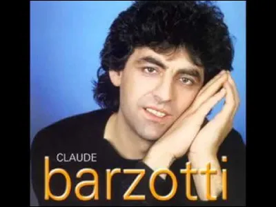 Claude Barzotti nous rappelle qu'il est rital : 

Mes yeux délavés par les pluies
............................................
Et par vos brumes silencieuses
Javais bien lhumeur voyageuse