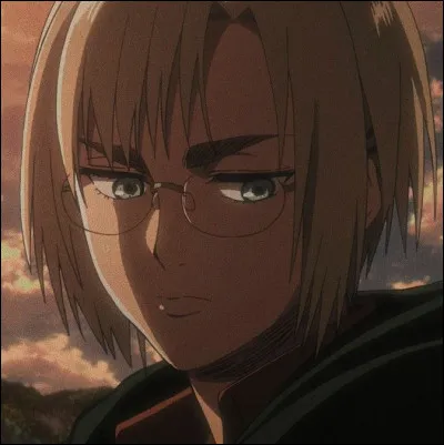 De quel corps d'arm&eacute;e fait partie Rico Brzenska ?