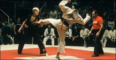 Qui a gagné le premier tournoi de karaté de West Valley ?