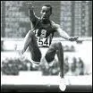 Bob Beamon. Athlte amricain spcialiste du saut en longueur. Quel saut incroyable pour l'poque a-t-il ralis au J. O de Mexicode 1968 ?