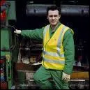 Je ramasse vos poubelles, je suis...