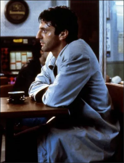 Dans quel film Daniel Auteuil est-il un homme sortant d'une maison de repos ?