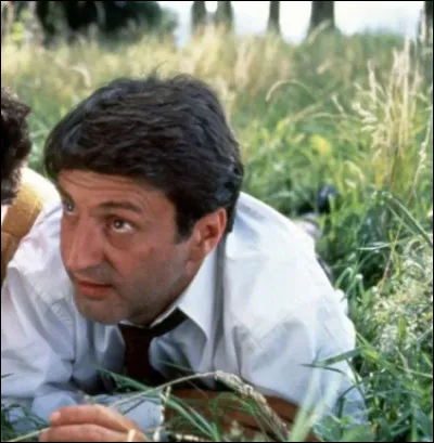 Dans quel film Daniel Auteuil est-il un cadre sup&eacute;rieur se liant d'amiti&eacute; avec un trisomique ?