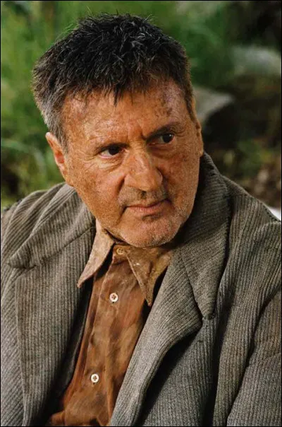 Dans quel film Daniel Auteuil chasse-t-il sa fille de chez lui car elle est enceinte sans &ecirc;tre mari&eacute;e ?