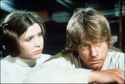 Dans la saga "Star Wars", quels sont les parents de Luke Skywalker et Leia Organa ?