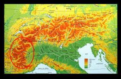 Combien de régions sont frontalières avec la France ?