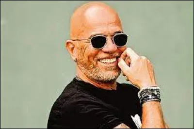 Plusieurs artistes se réunissent pour créer l'album caritatif "Ensemble", au profit de la lutte contre...