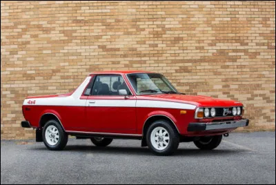 Je vois que l'équipe chargée de la communication n'a pas longtemps regardé si le nom de leur modèle pouvait nuire à ses ventes. Sur certains marchés, son nom signifie "morveux". Quel nom porte ce pick-up ?