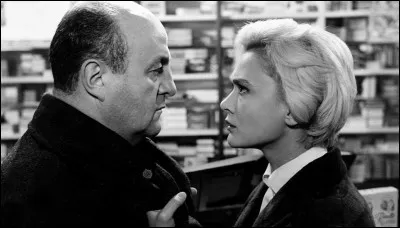 Commune de 230 habitants du département de la Loire, au sud de Roanne en bordure des monts du Forez :