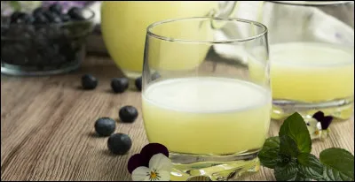 Lequel de ces fromages est fabriqué avec du lait et du petit-lait ?