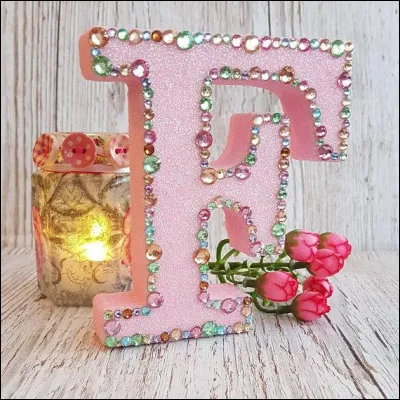 Far : quel fruit intervient dans la composition du far breton ?