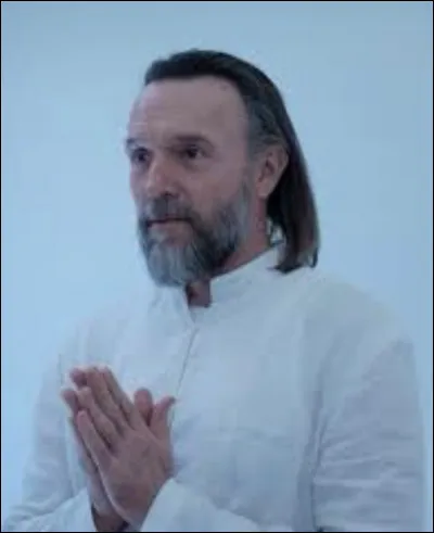 Qui a tué Cadogan ?