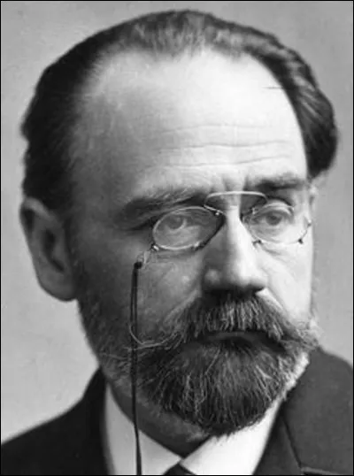 Qui était cet Émile, écrivain réaliste et journaliste français, un des romanciers, les plus célèbres, les plus populaires, les plus publiés et les plus traduits dans le monde ?