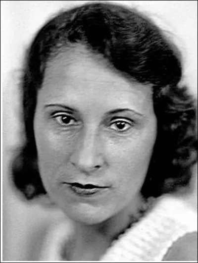 Qui était cette Gala, écrivaine et poétesse russe, femme et muse d'un célèbre peintre ?