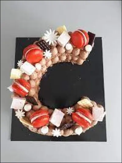 Cade : très proche cousine de la socca, de quelle ville la cade est-elle la spécialité ?