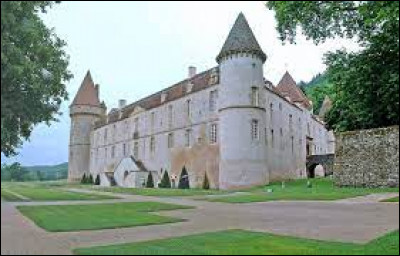 Je vous propose de commencer notre balade dans le Morvan, au château de Bazoches. Commune de l'arrondissement de Château-Chinon-(Ville), elle se situe dans le département ...