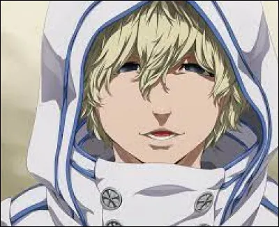 Gremmy Thoumeaux porte le Schrift "I" pour "Imagination".