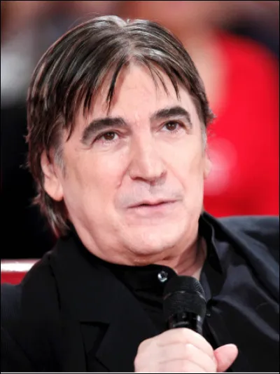 Qui est ce Serge, chanteur français ?