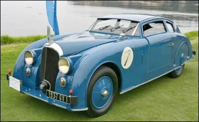 Quel est le prénom de Voisin, cet ingénieur de l'aéronautique qui a beaucoup apporté à l'automobile ?