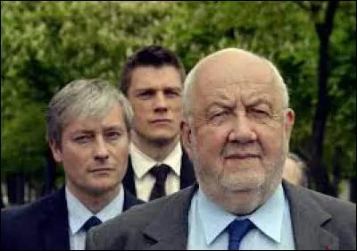 André Rossinot, en premier plan, a été maire de cette ville pendant 31 ans. Préfecture de son département, elle se situe en ...