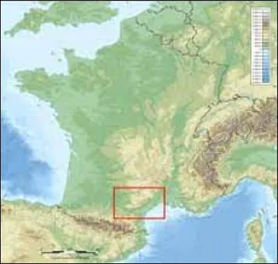 Quel est le nom de ce massif montagneux situé à l'extrémité sud-ouest du Massif Central ?