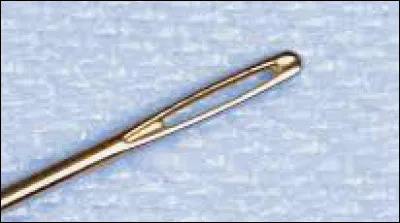 Comment s'appelle le trou dans le haut d'une aiguille ?