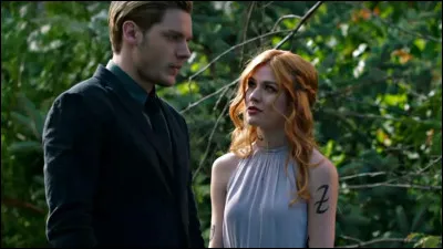 Qui est Jace pour Clary ?