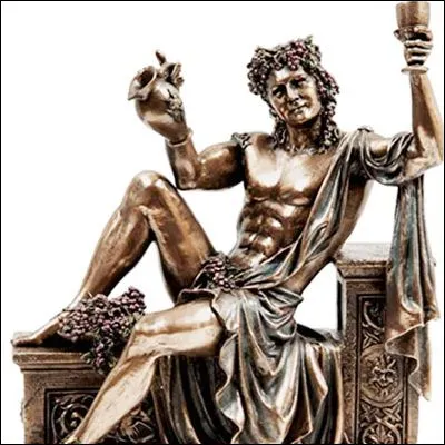 Quelle princesse grecque abandonn&eacute;e par Th&eacute;s&eacute;e sur l�&icirc;le de Naxos devient l�&eacute;pouse du dieu Dionysos ?