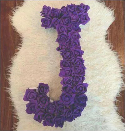 Jack l'éventreur : à quoi fut-il condamné pour avoir assassiné 5 femmes en leur tranchant la gorge et parfois en extirpant leurs organes ?