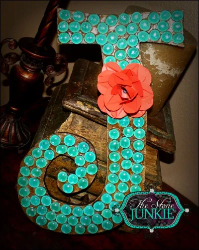 Javert : dans le film "Les Misérables" dans lequel Gabin tient le rôle de Jean Valjean, quel acteur incarne Javert ?