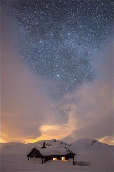 Sous quel nom la ville de Toronto devient-elle la capitale du Canada ?