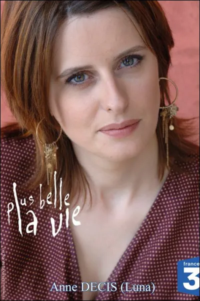 Où Luna donnait-elle des cours de théâtre ?