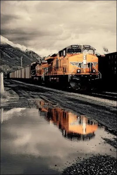 De 1826 à 1922, quelles villes étaient reliées par le Train bleu ?