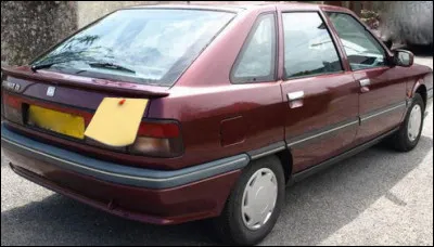 Enfin, Dieu, qui a parfois de l'humour, dit : "Si Johnny en avait acheté une, on aurait fait un calembour, non ?"