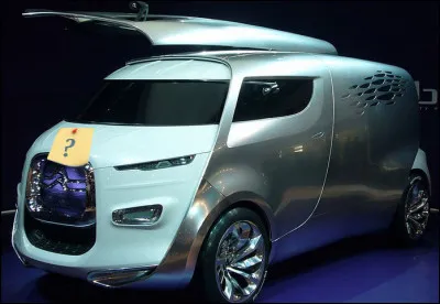 En for intérieur, Dieu pensait qu'il devrait se raser la barbe, parce que tous les enfants lui disent : "[...]" !