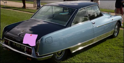 Dieu pensait : "Avant d'inventer l'avion, il faudrait que l'Homme apprenne le calcul et que tout ... !"
[Complétez grâce à l'image]