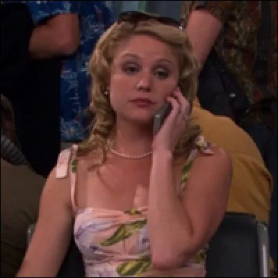 Comment se prénomme cette future mariée, légèrement hystérique ?