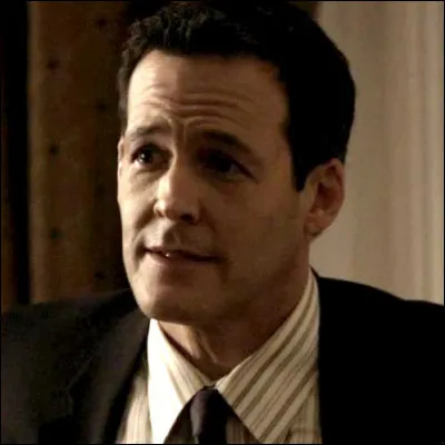 Comment s'appelle le père de Tyler ?