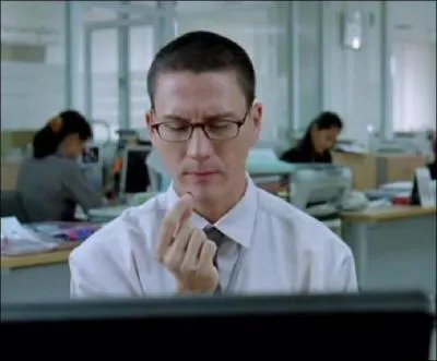 Deuxime preuve : Que doit-il faire avec cette mouche morte ?