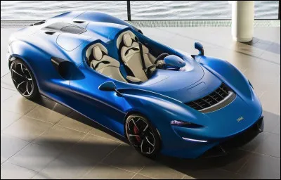 Quel est ce modèle, une barquette 2 places sans toit, sans glaces latérales et sans pare-brise, une production McLaren depuis 2020 ?
