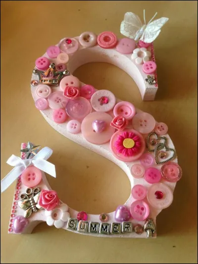 Sganarelle : célèbre valet ! C'est un personnage récurant dans les pièces de Molière. De quelle pièce est-il absent ?