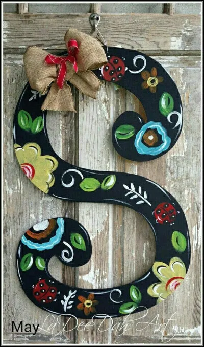 Serge : parmi les muses et épouses de Serge Gainsbourg, qui est la mère de son fils Lucien ?